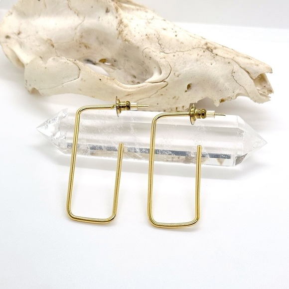 New Gold Recycled Brass Minimalist C Hoop Earrings - Picture 3 of 3
